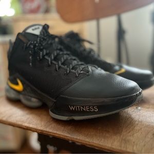 Nike LeBron Witness 19 Size 12.5
